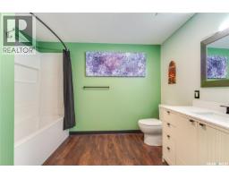 262 Athabasca Street E, Moose Jaw, SK S6H0L5 Photo 33