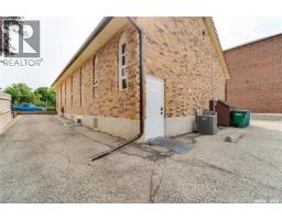 262 Athabasca Street E, Moose Jaw, SK S6H0L5 Photo 37