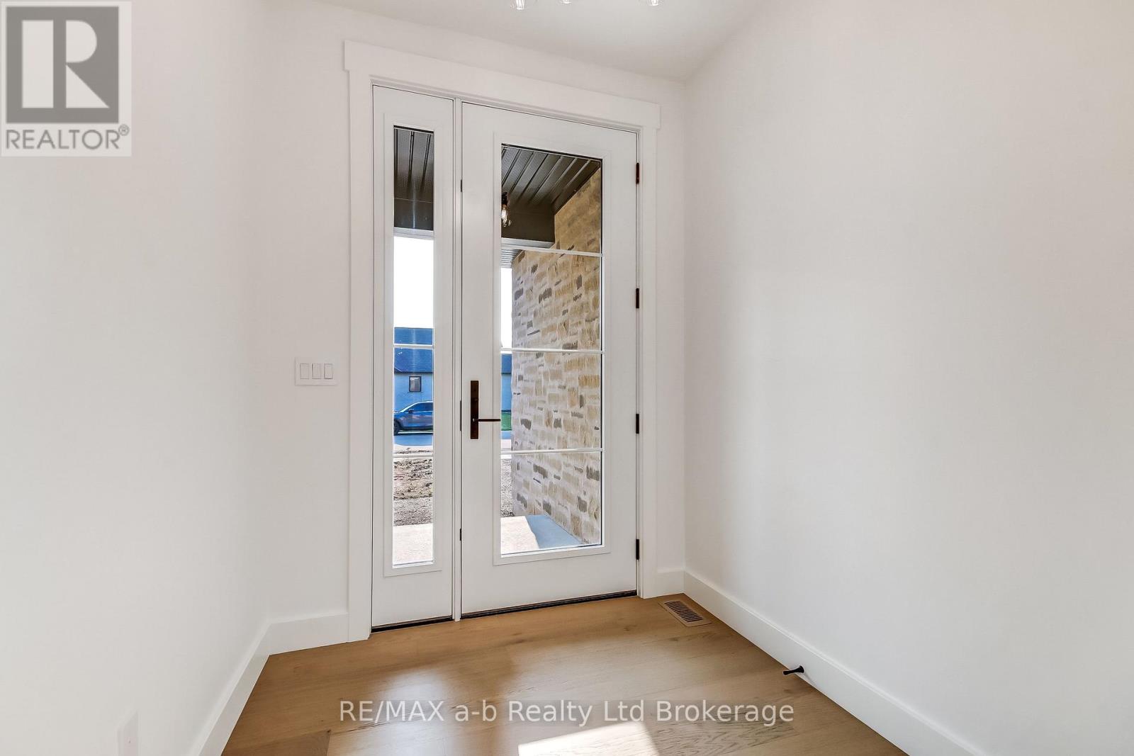 74 HERB STREET - Image 6