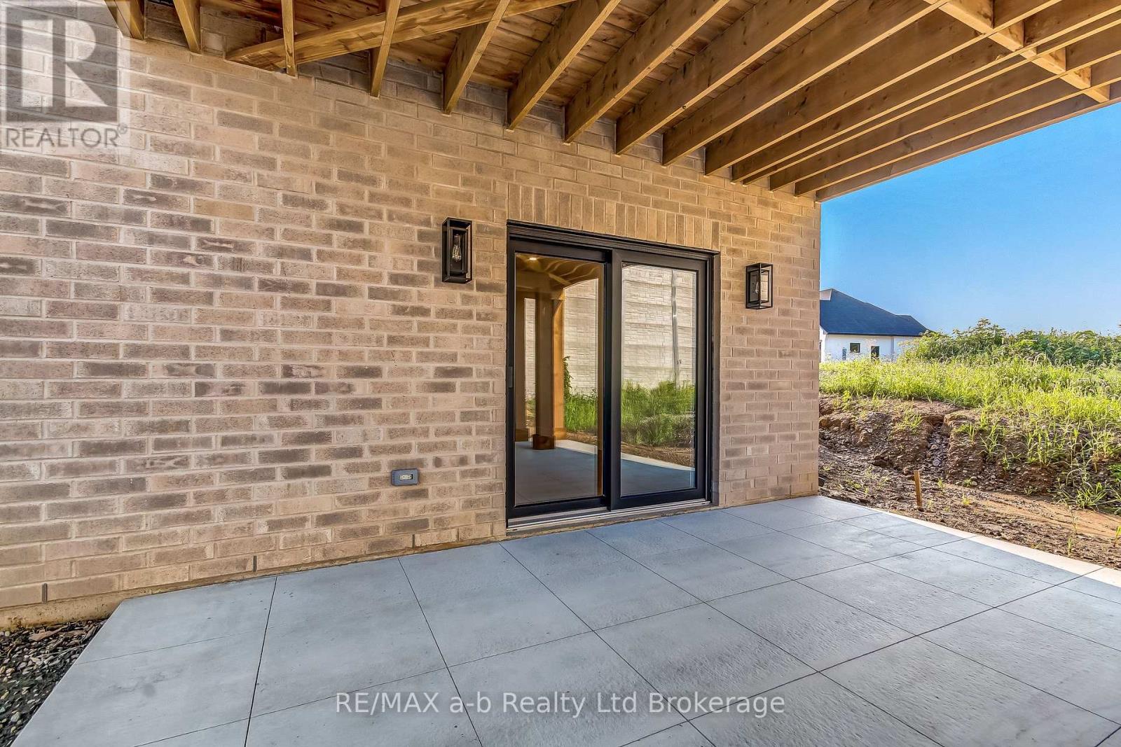 74 HERB STREET - Image 5