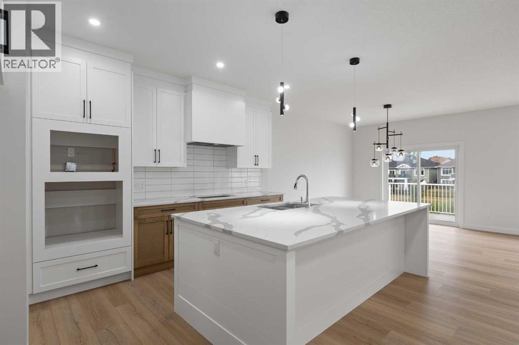 425 Montrose Green Southeast