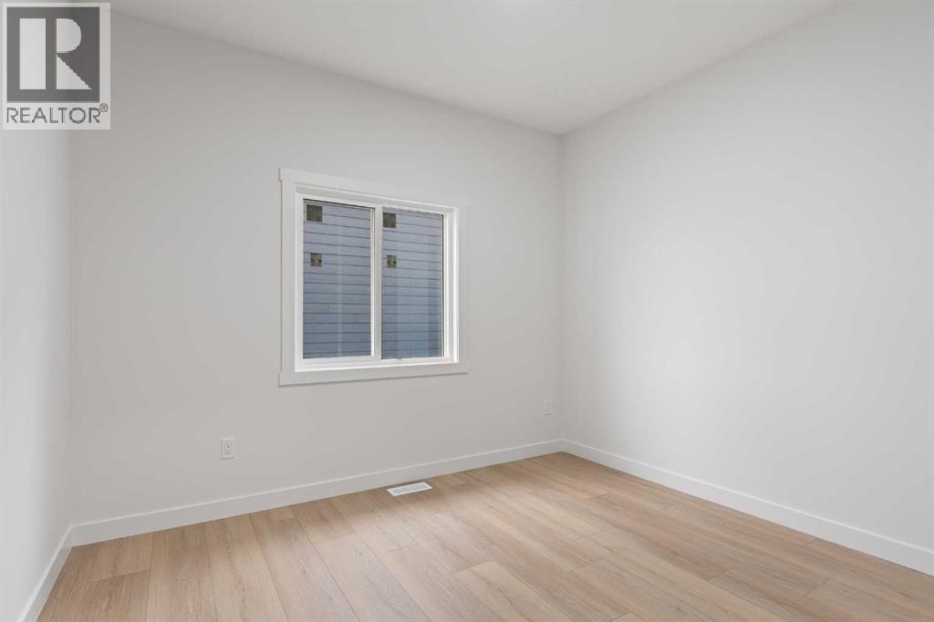 425 Montrose Green Southeast - Photo 21