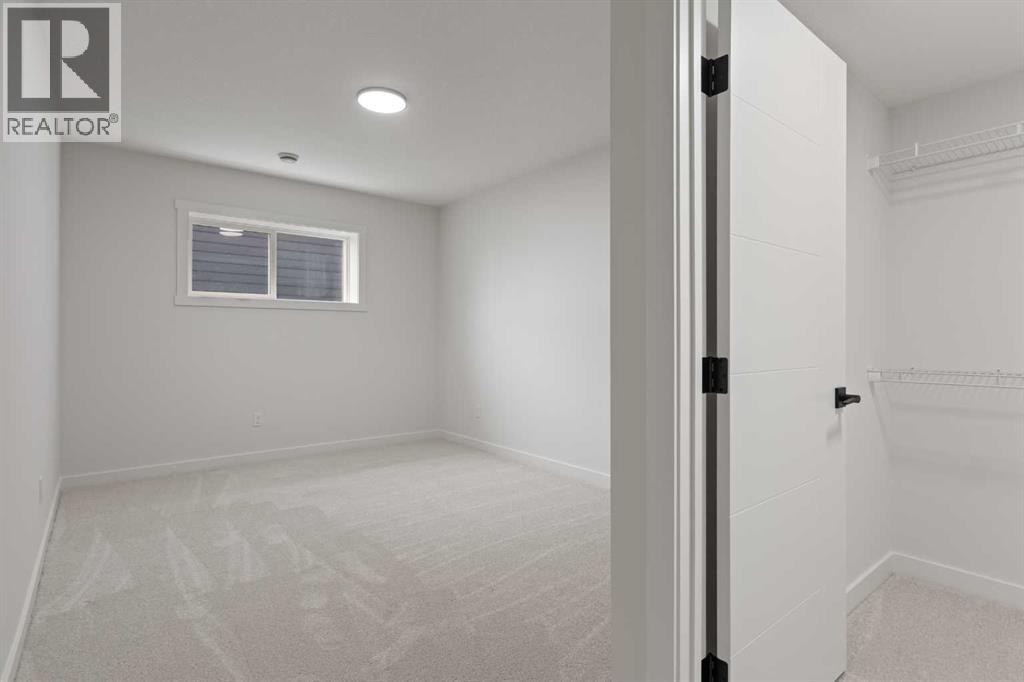 425 Montrose Green Southeast - Photo 29