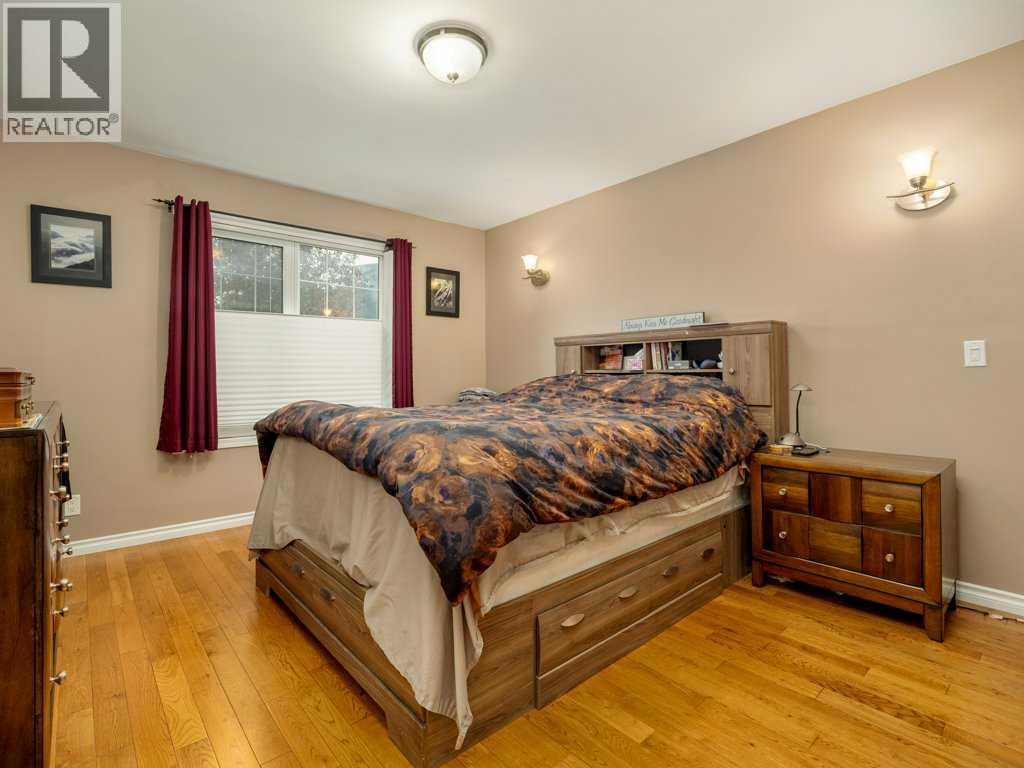 11602 19 Avenue - Photo 18