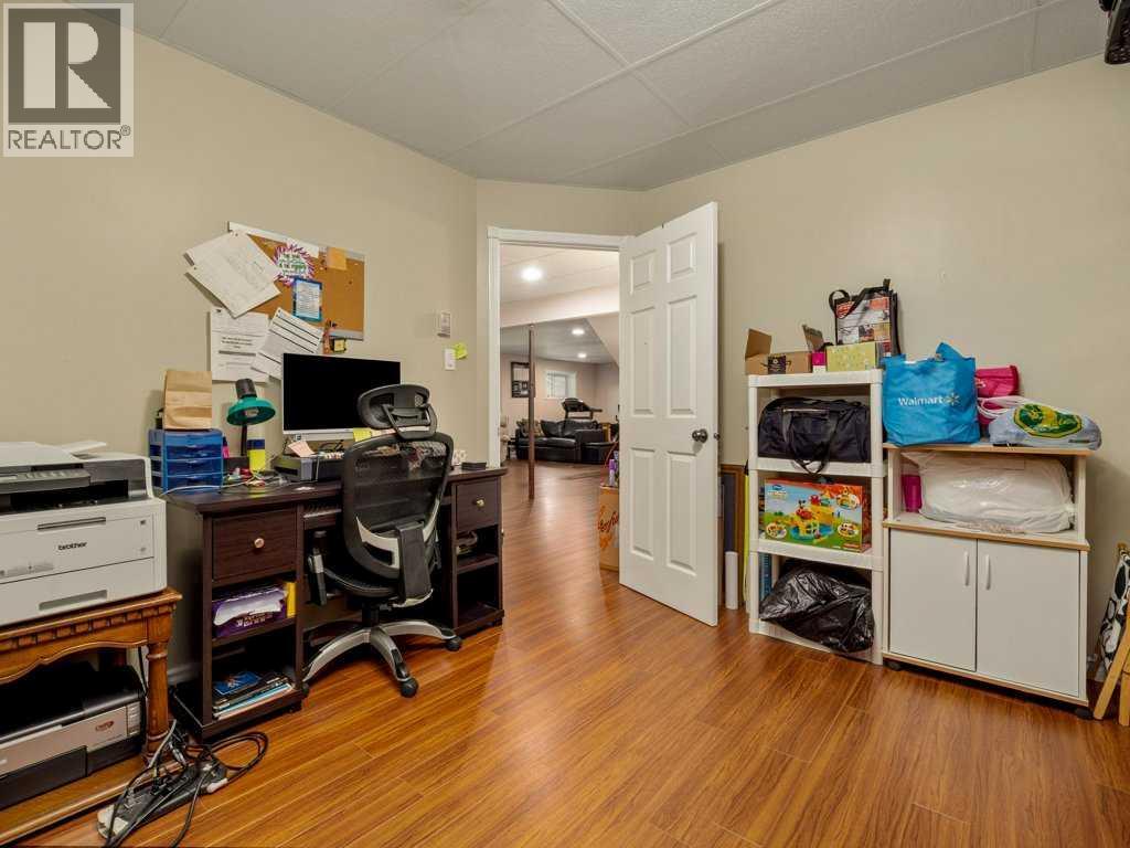 11602 19 Avenue - Photo 40