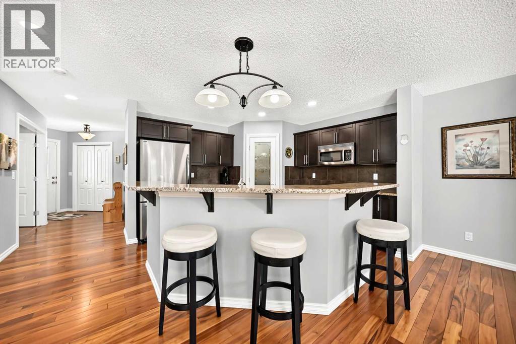 209 Crystal Green Point - Photo 10