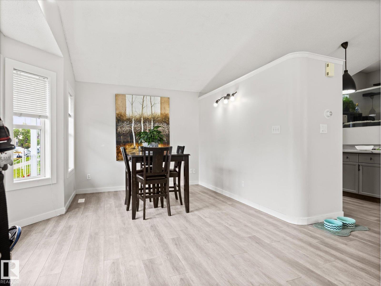 2916 31 Street NW - Photo 5