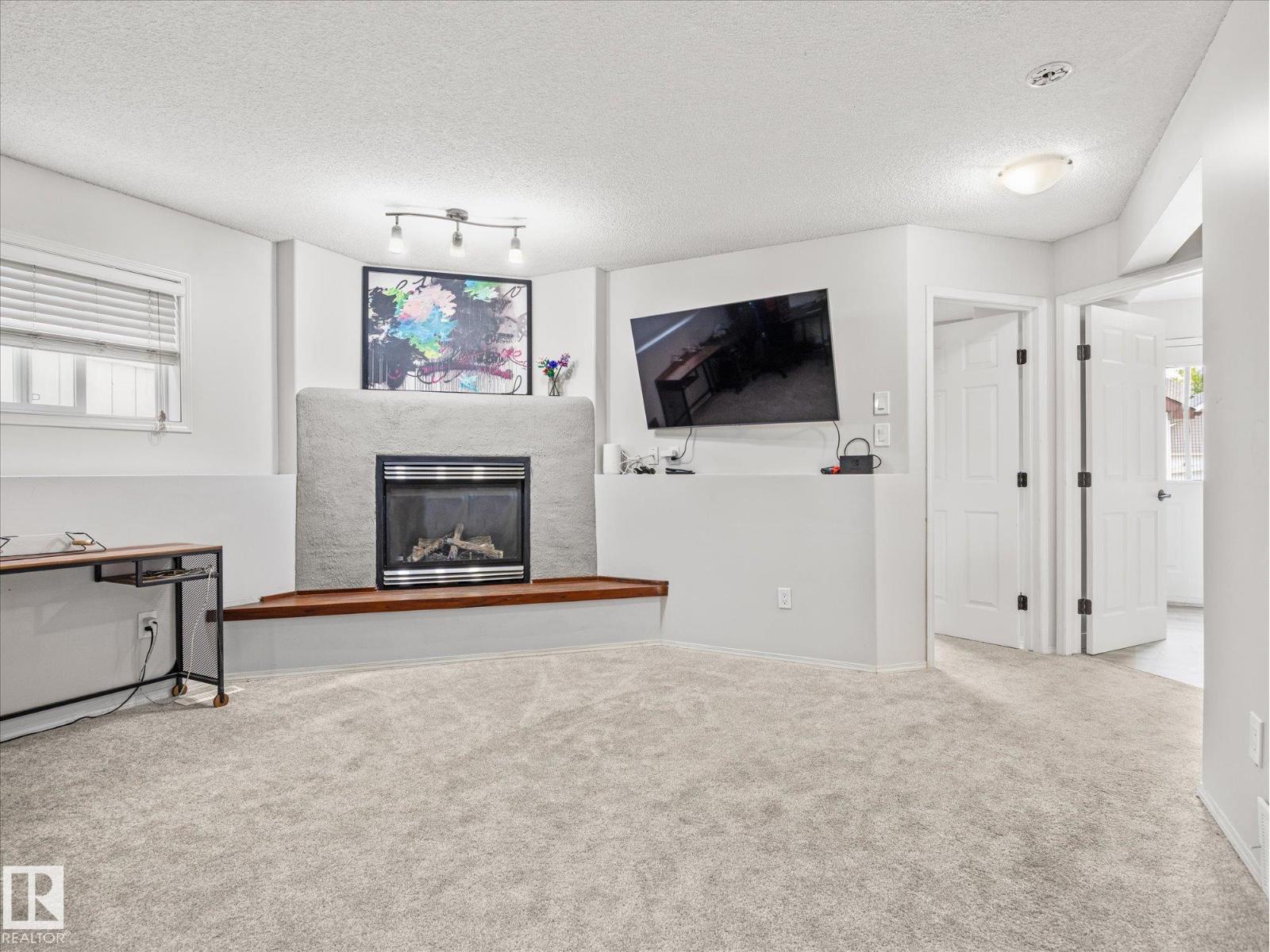 2916 31 Street NW - Photo 11