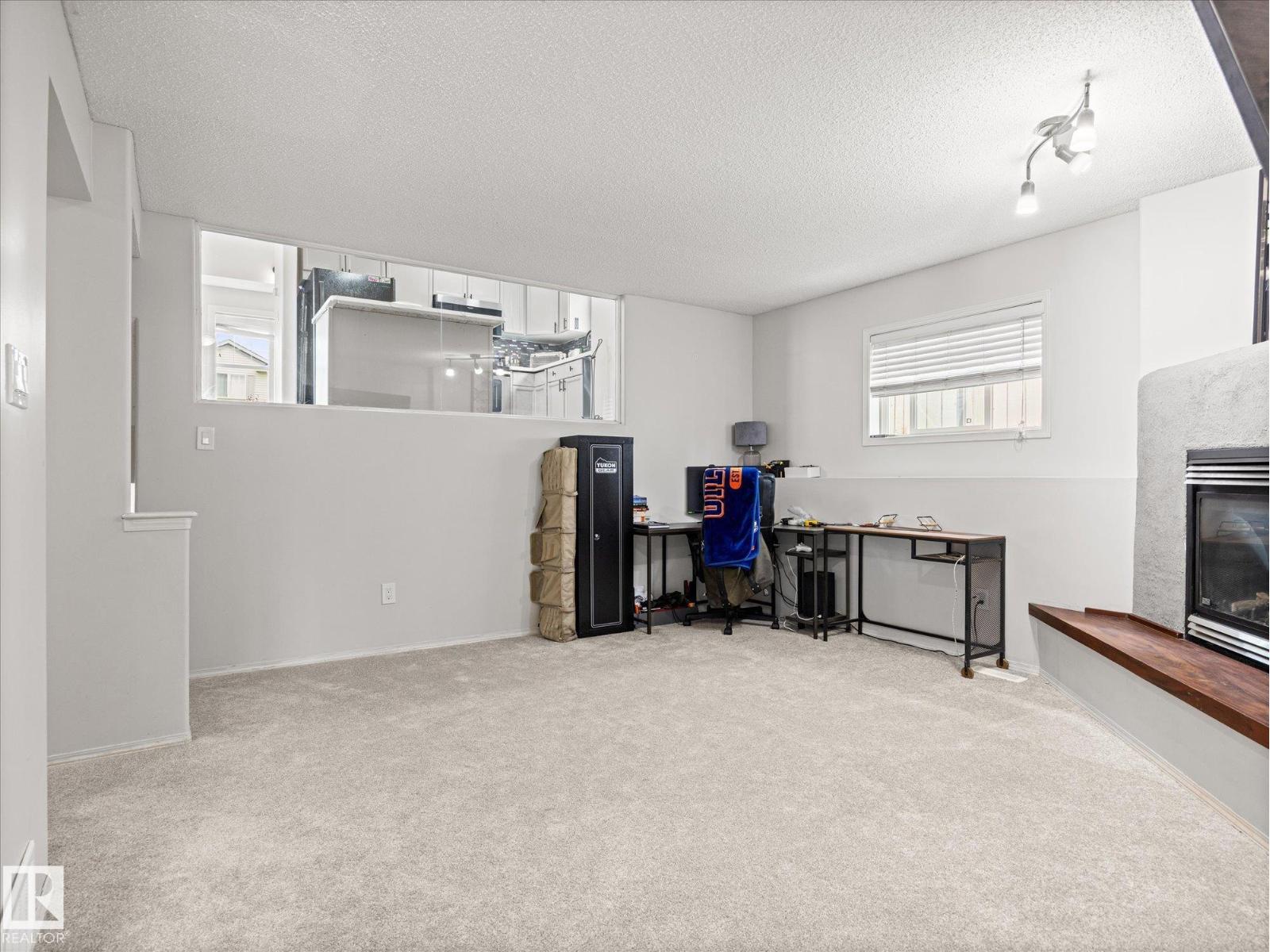 2916 31 Street NW - Photo 12