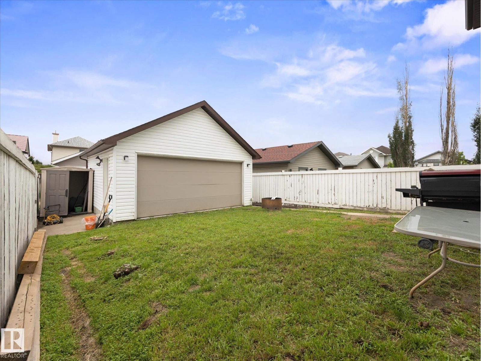 2916 31 Street NW - Photo 28