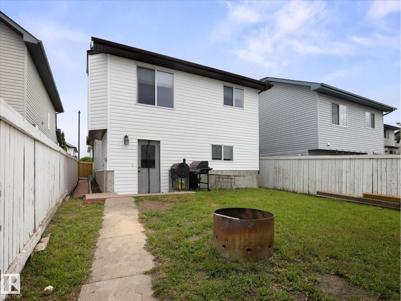 2916 31 Street NW - Photo 27