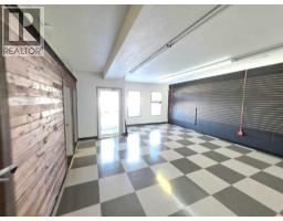 9815 94 Avenue, Peace River, AB T8S1S4 Photo 6