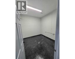 9815 94 Avenue, Peace River, AB T8S1S4 Photo 6