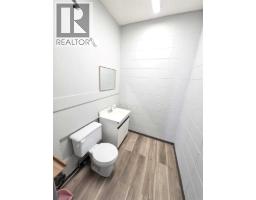 9815 94 Avenue, Peace River, AB T8S1S4 Photo 10