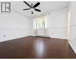 7 Castlewood Drive thumbnail 10