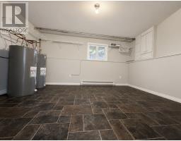 7 Castlewood Drive thumbnail 14