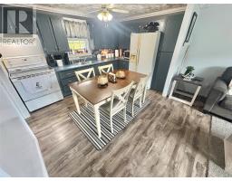 77 Main North Road thumbnail 14