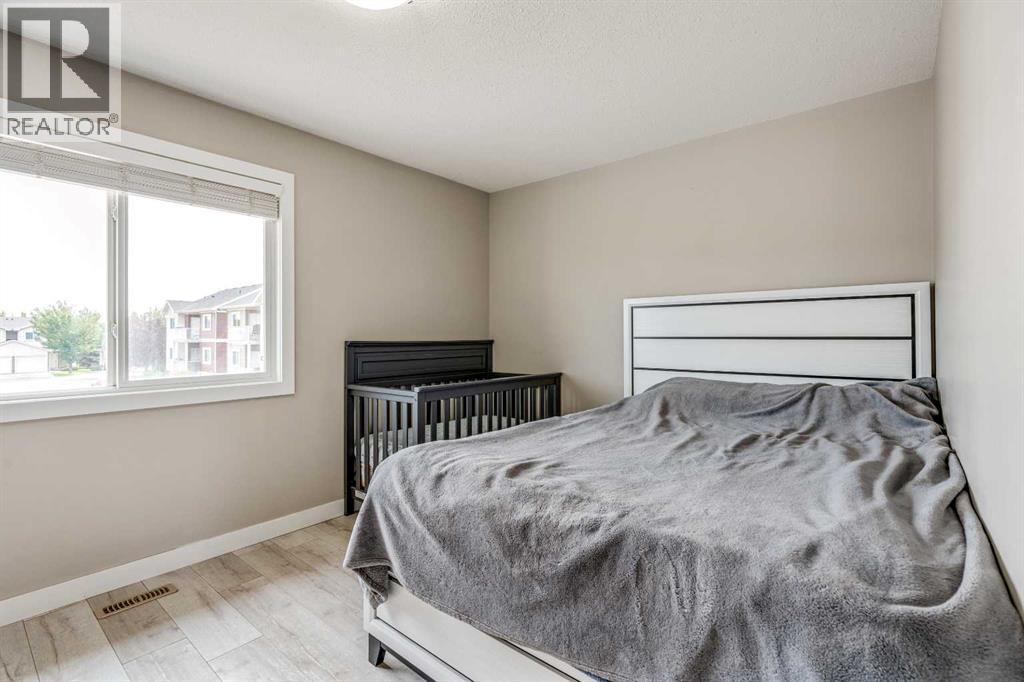 237 Silkstone Road West - Photo 16