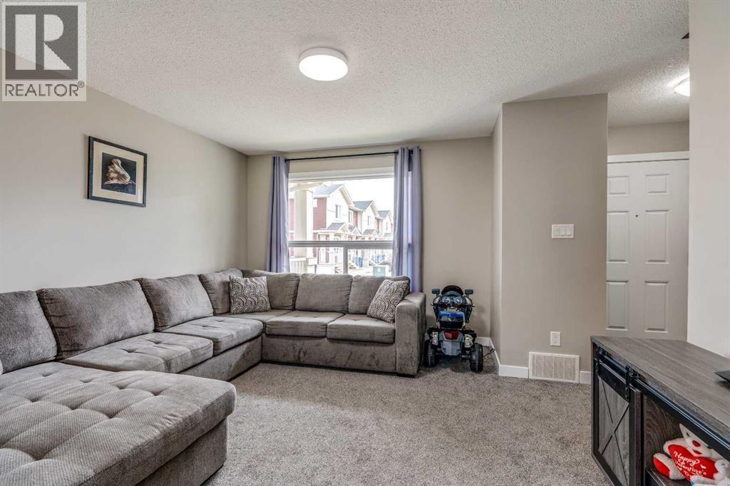237 Silkstone Road West - Photo 5