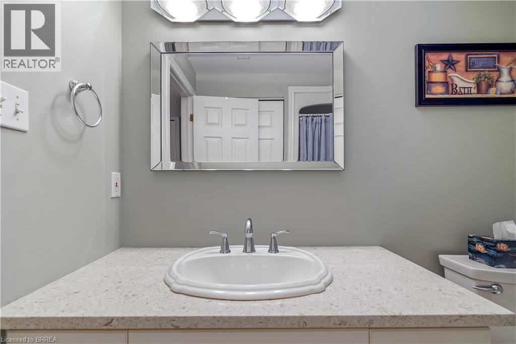 #9 24 GRIFFITHS Drive - Image 33