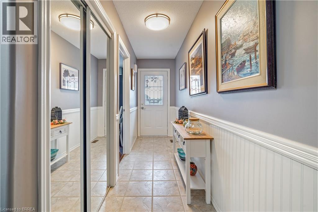 #9 24 GRIFFITHS Drive - Image 7