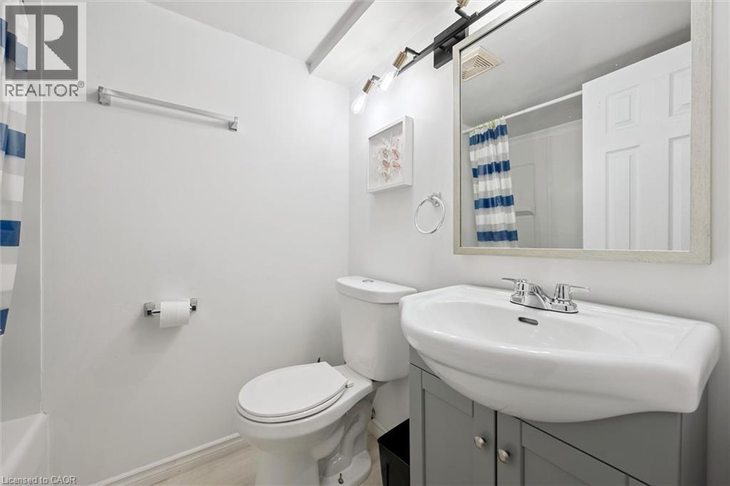 #2 750 ERINBROOK Drive - Image 26