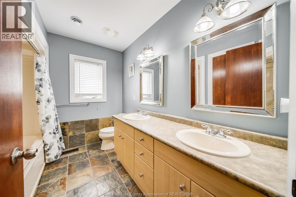 2990 NORMANDY STREET - Image 18