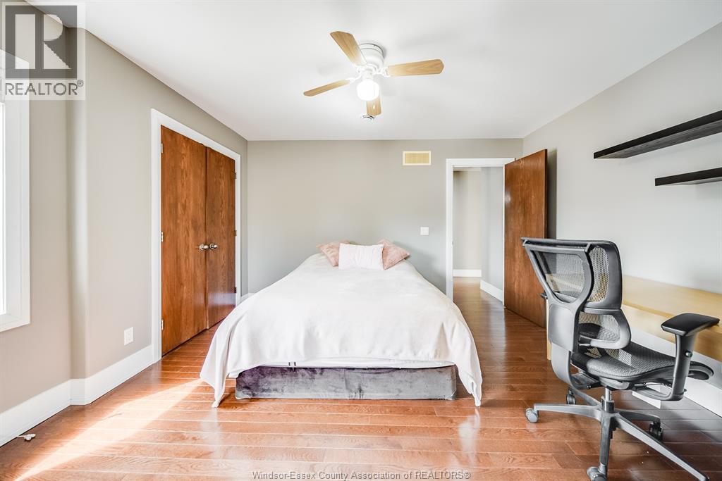 2990 NORMANDY STREET - Image 23