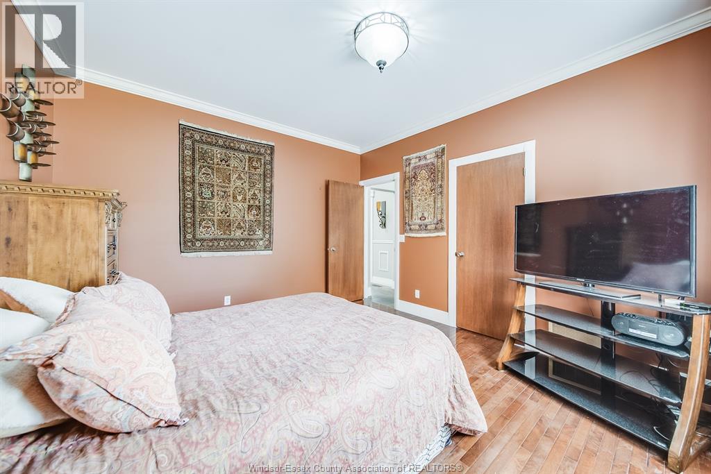 2990 NORMANDY STREET - Image 25