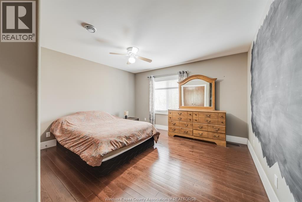 2990 NORMANDY STREET - Image 27