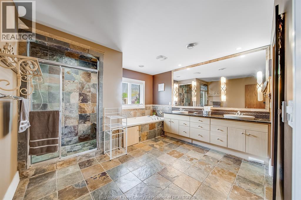 2990 NORMANDY STREET - Image 31