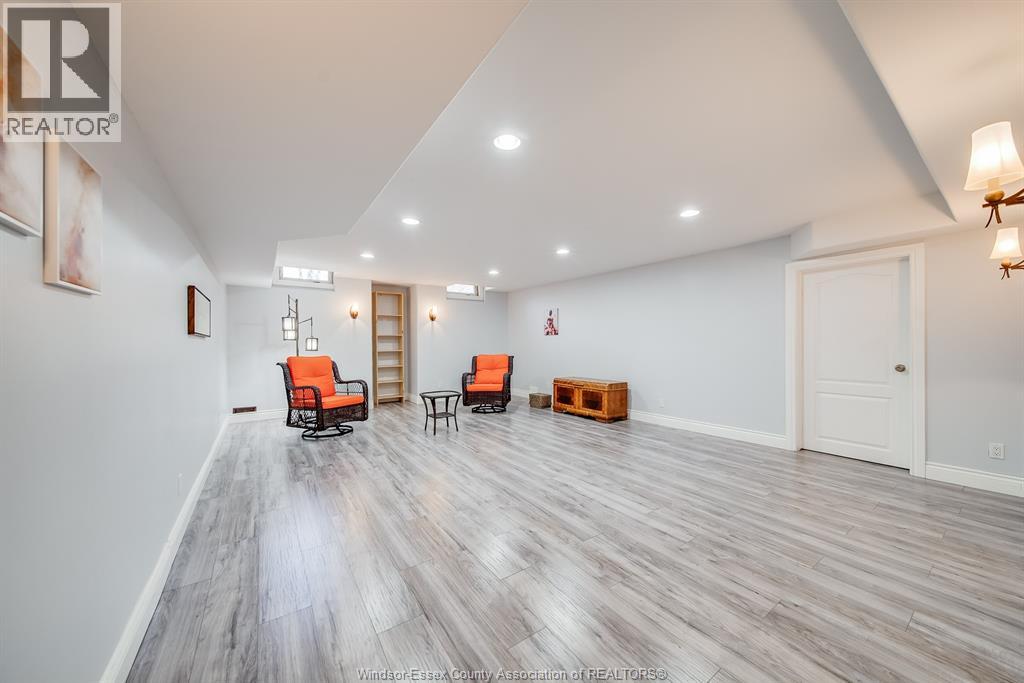2990 NORMANDY STREET - Image 37