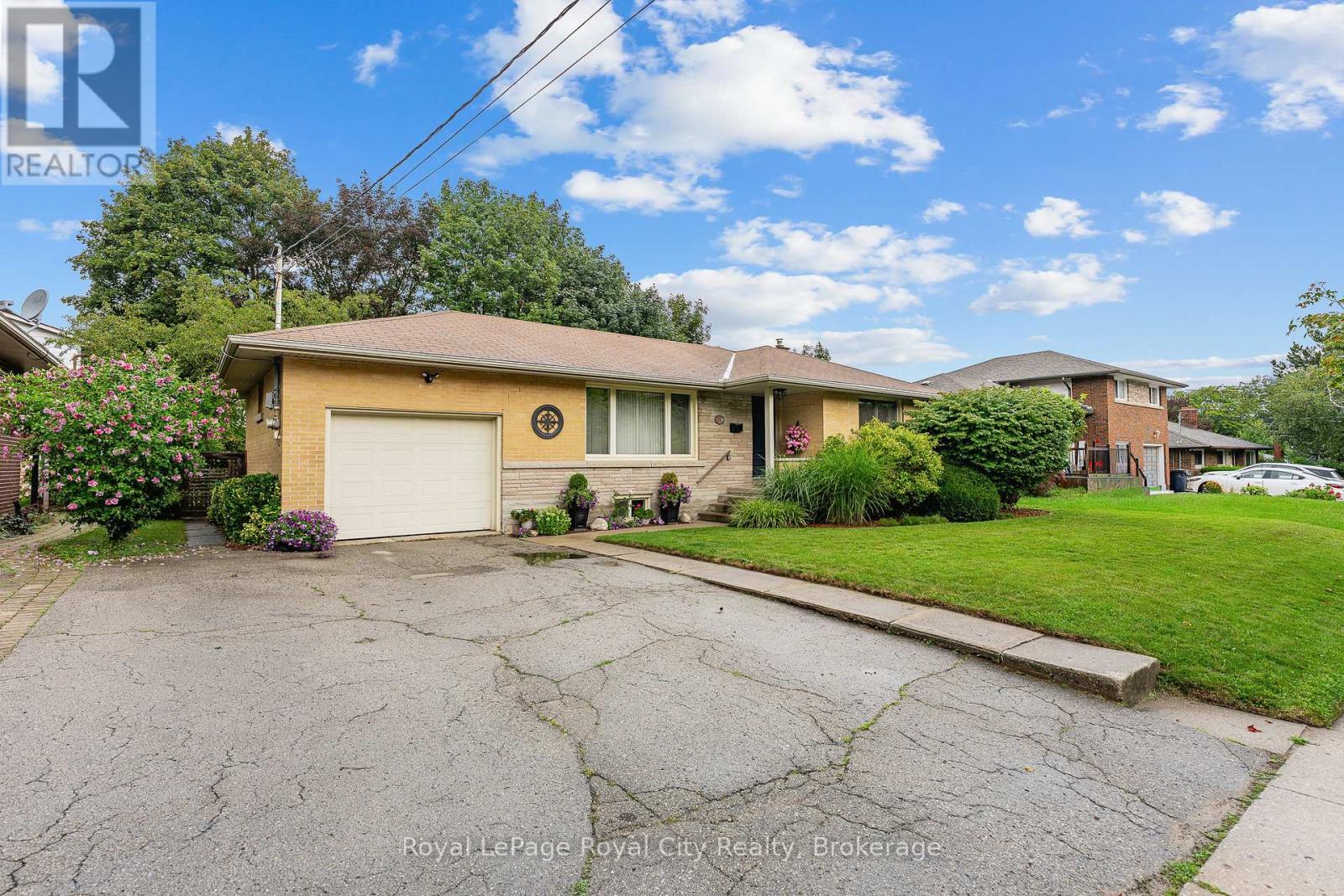 12 TOBEY AVENUE - 42