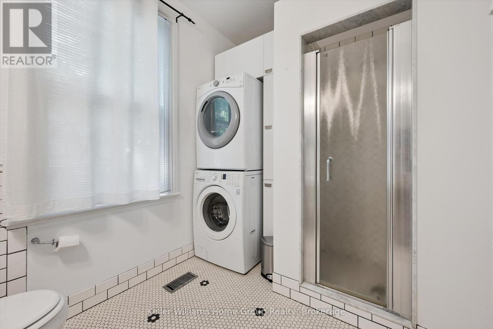 129 SUFFOLK STREET W - Image 23