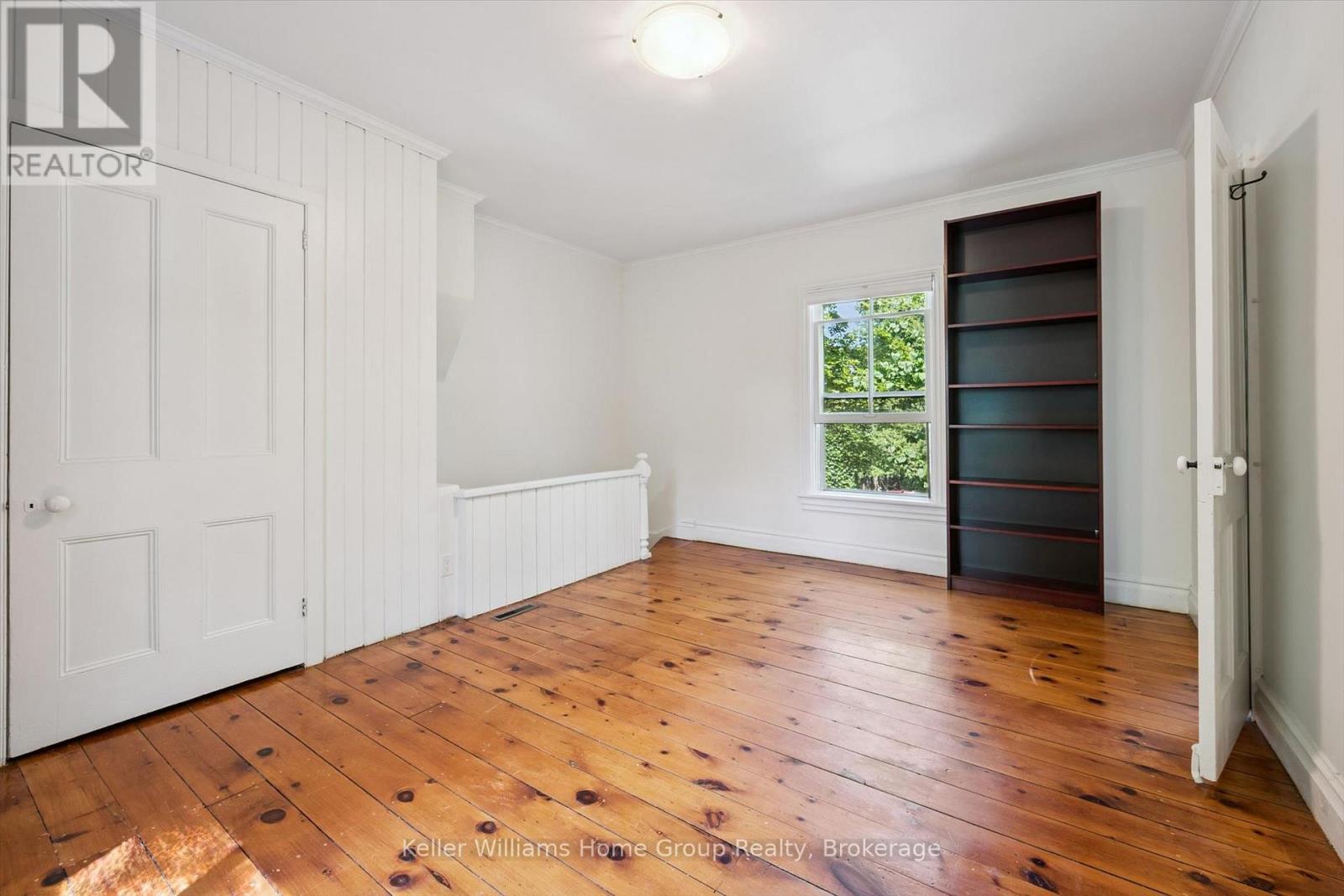 129 SUFFOLK STREET W - 31