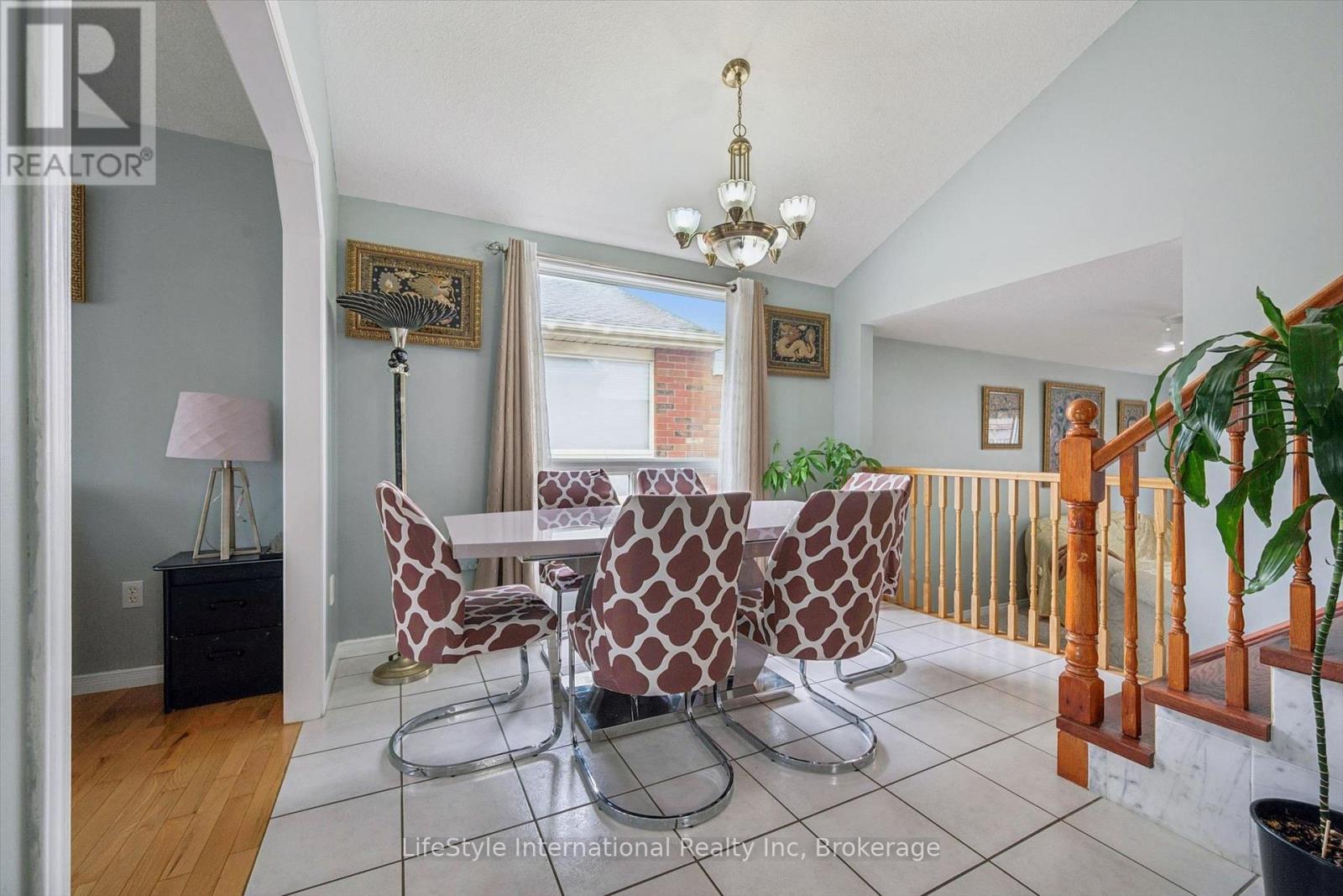 193 DEERPATH DRIVE - Image 10