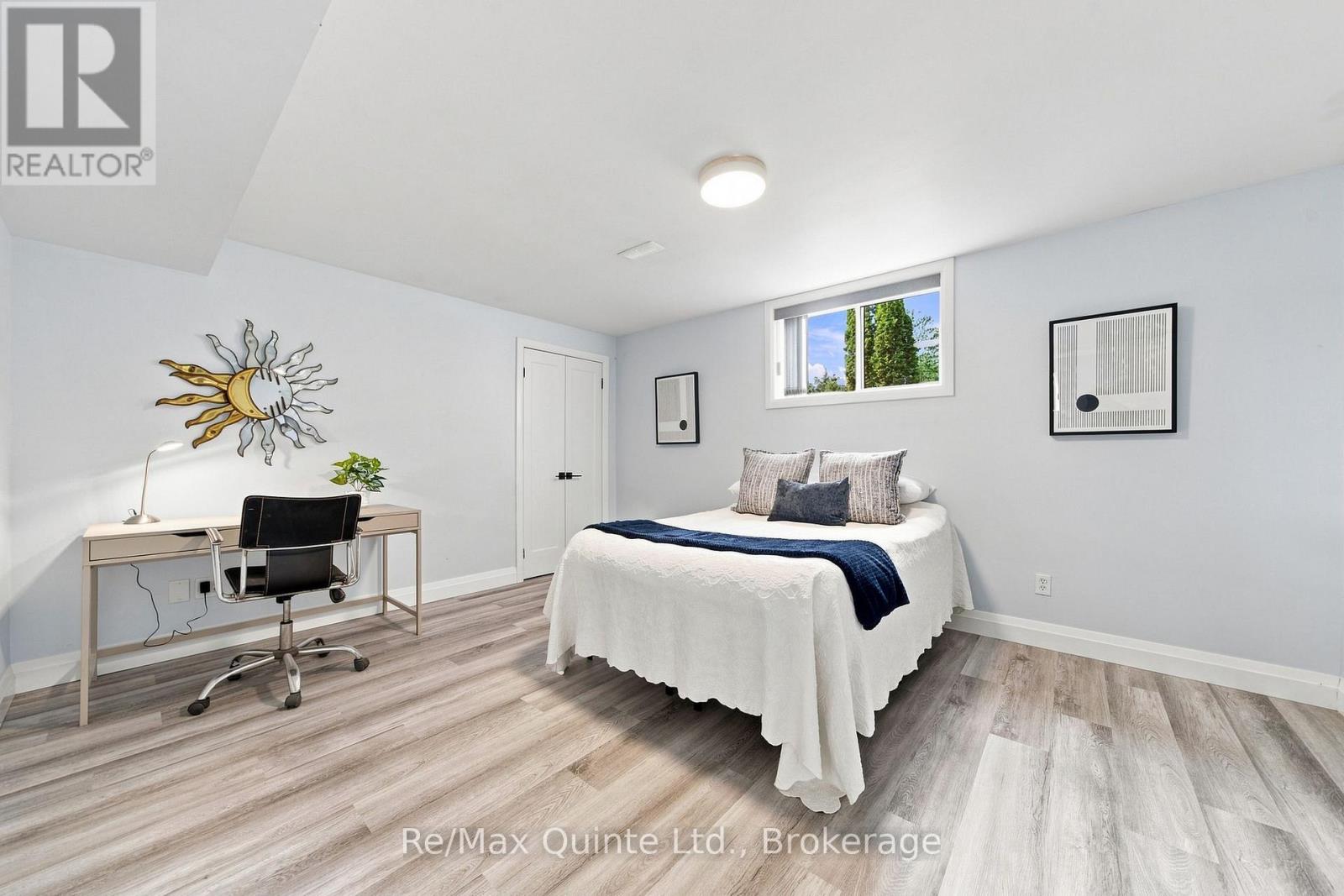 16 BAY BREEZE STREET - Image 42