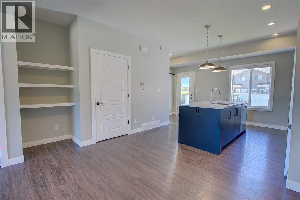 56 Inglis Crescent - 13