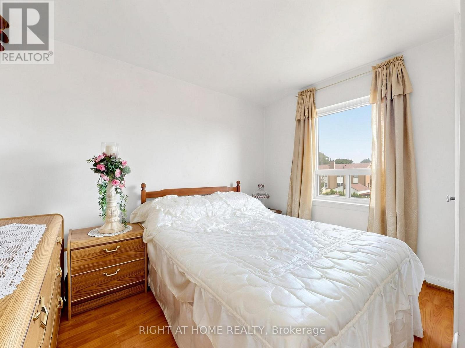 771 BIRCHMOUNT ROAD - 14
