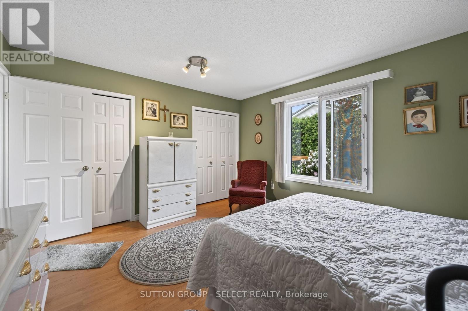 #22 861 SHELBORNE STREET - Image 28