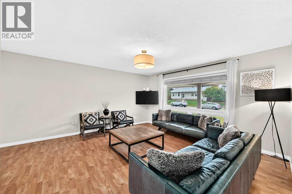 119 Maitland Rise NE - 3