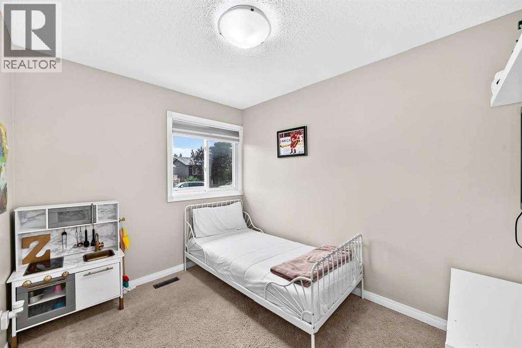 119 Maitland Rise NE - 19