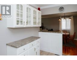 5 Alcock Crescent thumbnail 14