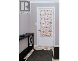 5 Alcock Crescent thumbnail 3