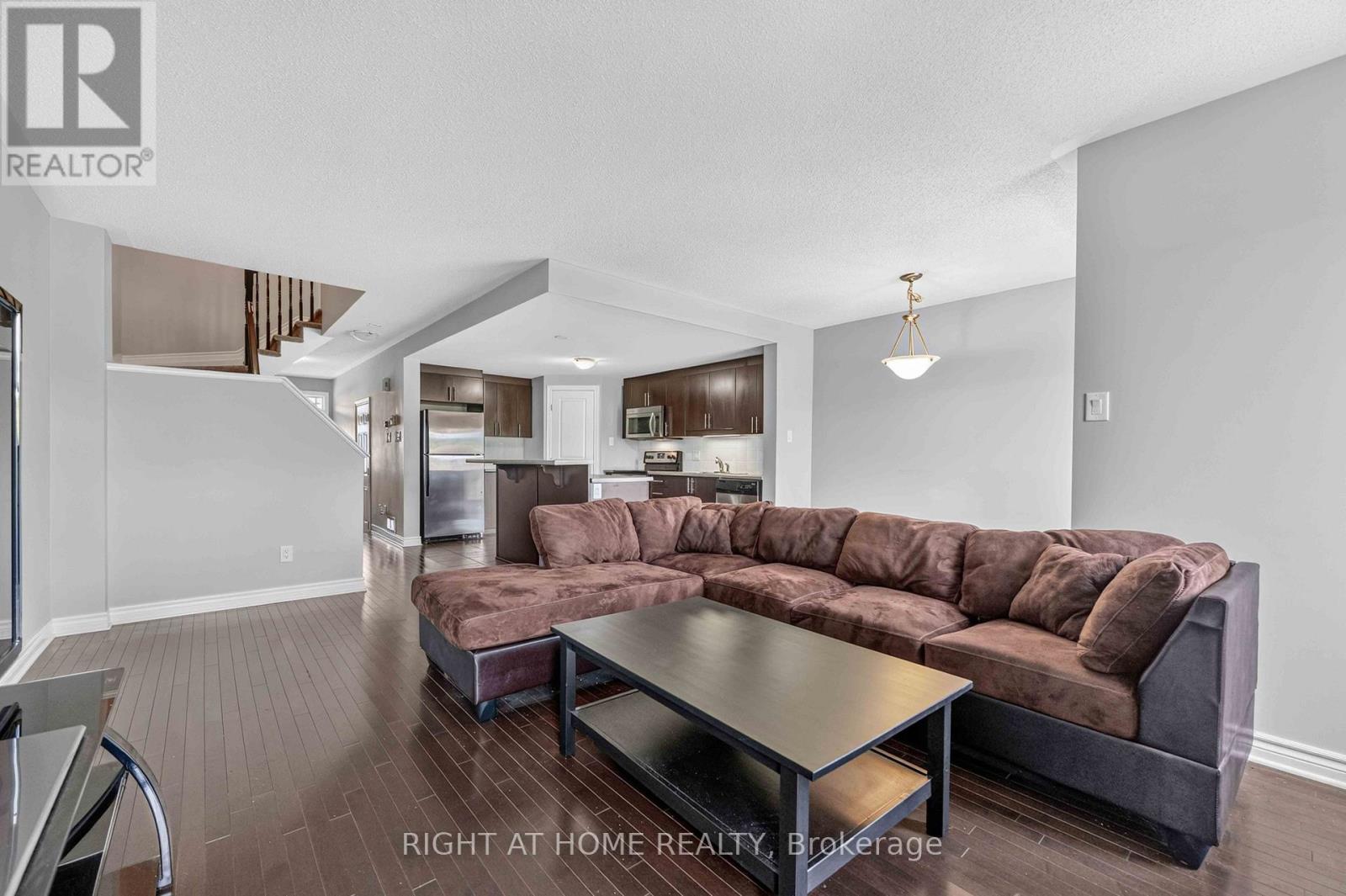 3 Bed, 3 Bath House for Sale in Ottawa – 490 BARRICK HILL ROAD, Ottawa – MLS# X13675034 - Image 7