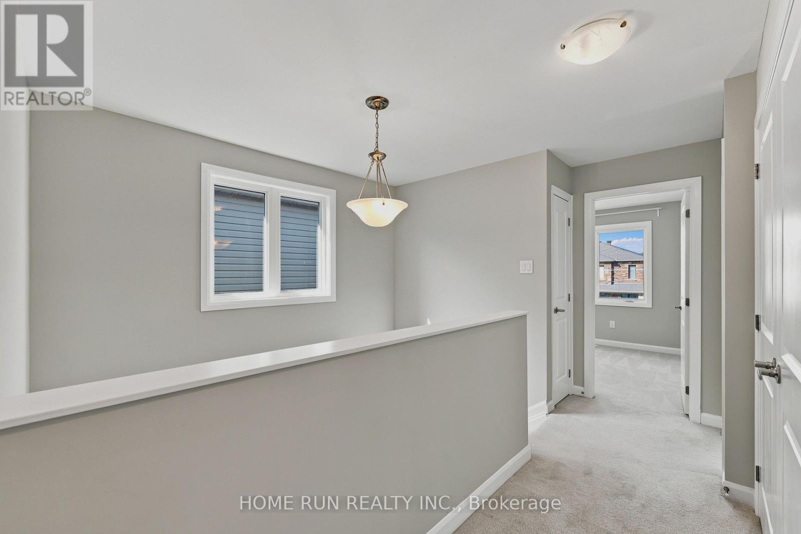 568 LILITH STREET - 21