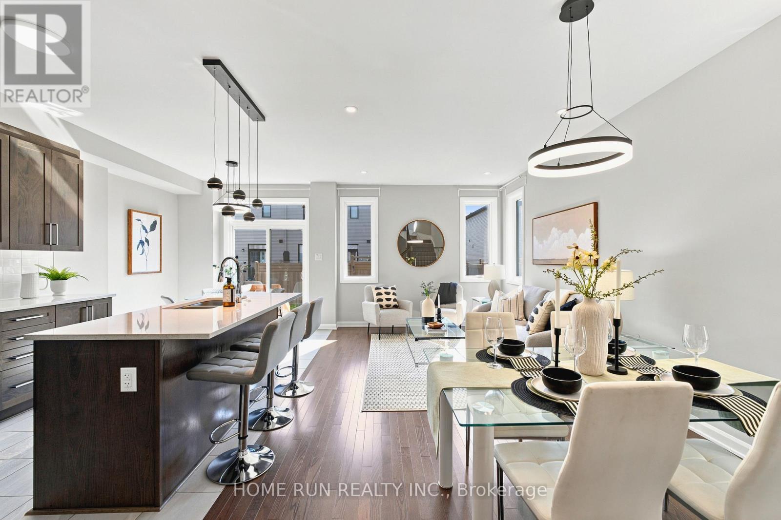 568 LILITH STREET - 5