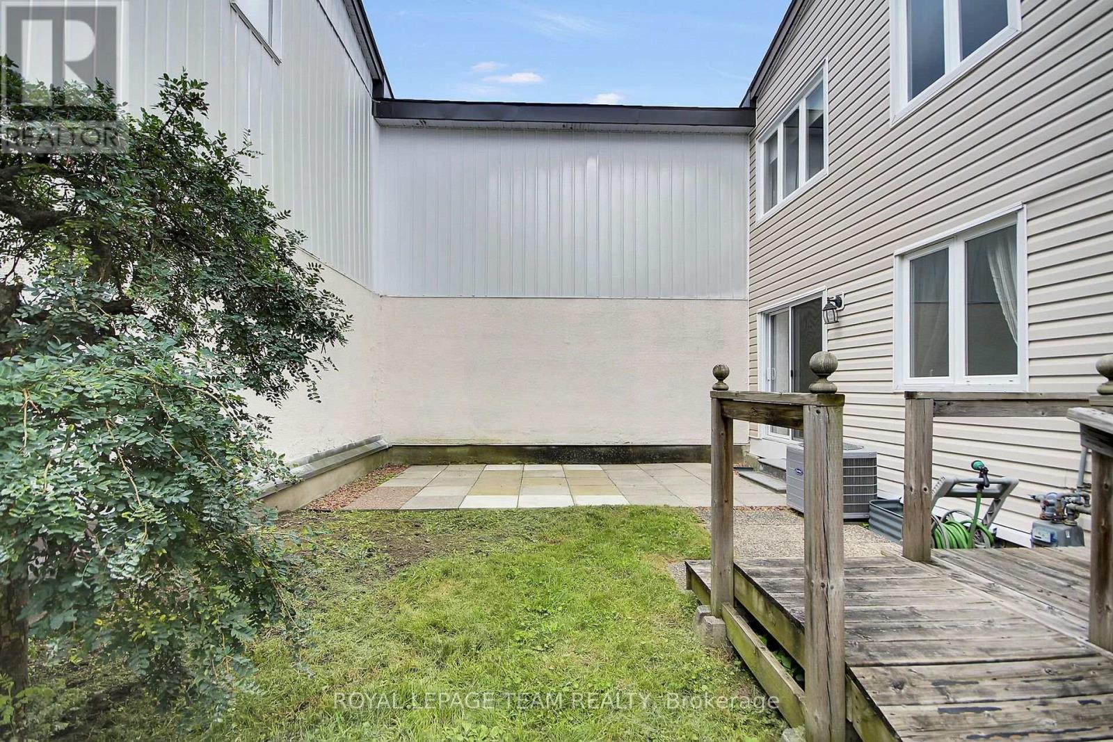 4 Bed, 1 Bath House for Sale in Ottawa – 51 – 3240 SOUTHGATE ROAD, Ottawa – MLS# X13675168 - Image 35