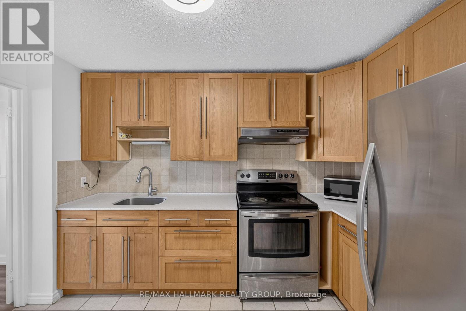 2 Bed, 1 Bath Apartment for Sale in Ottawa – 313 – 1505 BASELINE ROAD, Ottawa – MLS# X13675286 - Image 21
