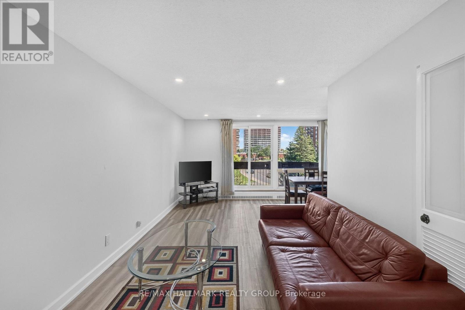 2 Bed, 1 Bath Apartment for Sale in Ottawa – 313 – 1505 BASELINE ROAD, Ottawa – MLS# X13675286 - Image 8